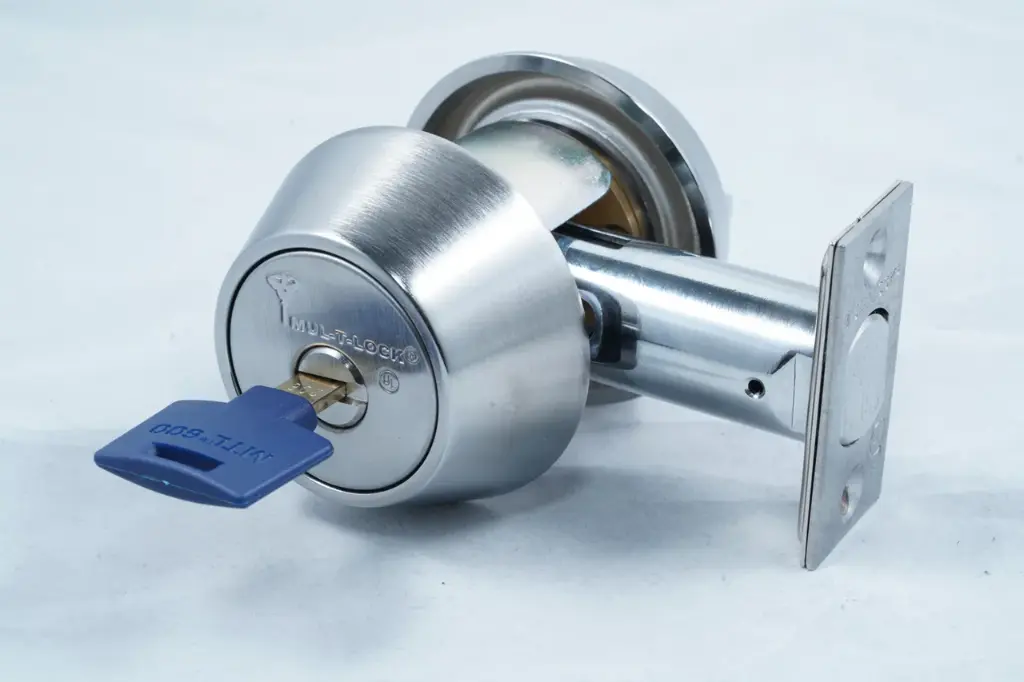 Mul-t-lock 236+01205R Hercular D/C Deadbolt S/A (26D) - Rotating Comb 3:1 - MTL600