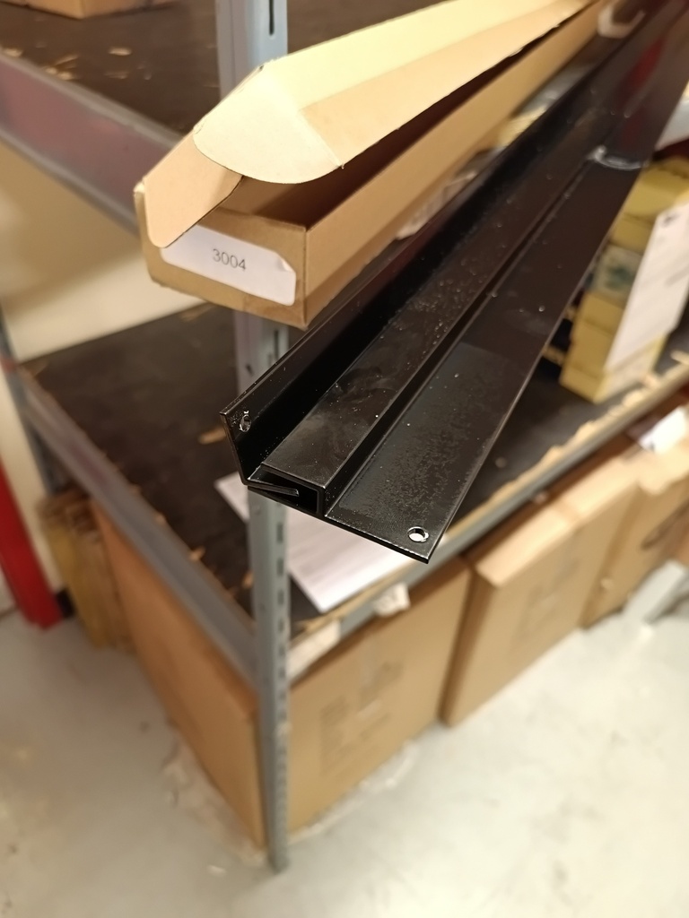 [3004] Interlock Astragal Aluminum Powder Coated Black (1-1/2In W) (For Inswing Doors)